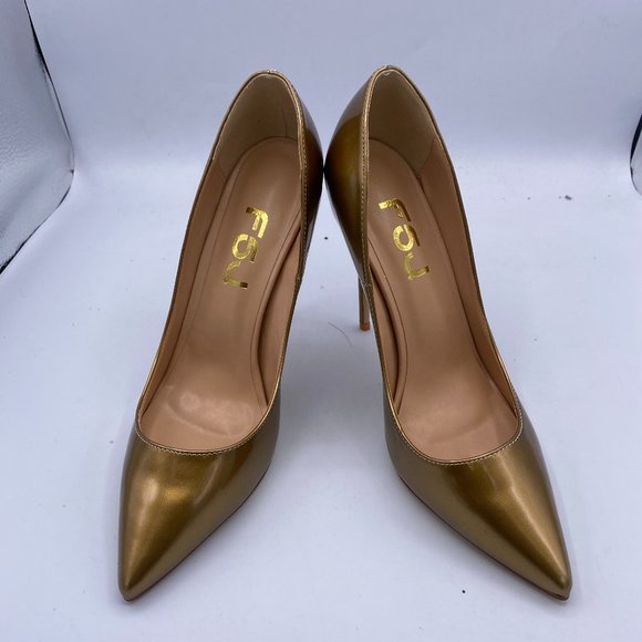 Elegant Gold Stiletto Heels - Picture 4 of 10